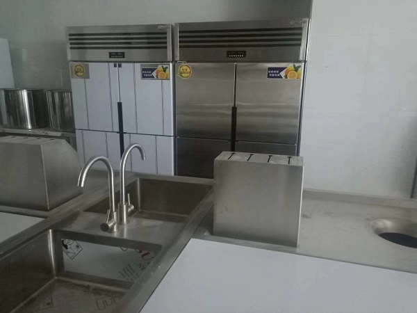 酒店餐飲設(shè)備